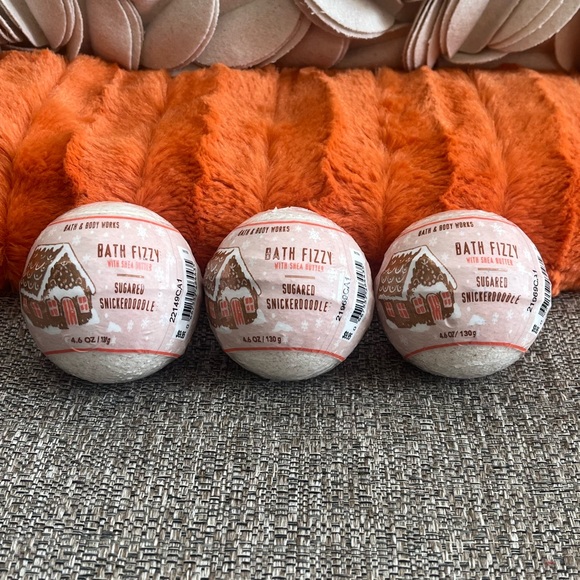 Bath & Body Works Other - ❣️🆕Bath&Body Works 3PC Full Size Bath Fizzy Bundle❣️